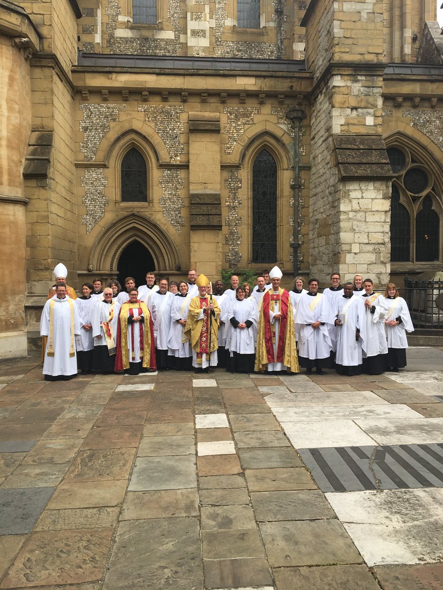 Group photo! #ordinations at ⁦<a href="/Southwarkcathed/">Southwark Cathedral</a>⁩