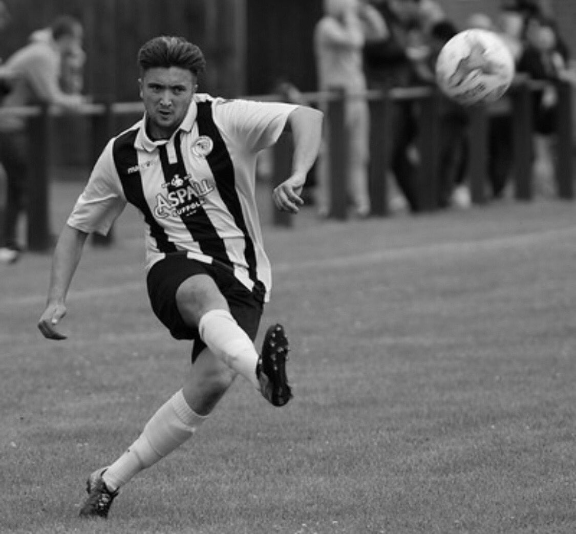 Everyone at the club is deeply saddened and heartbroken at the news of the passing of former Debenham player, Joe Langfield. 

All of our thoughts are with Joe’s family and friends at this difficult time 💛🖤