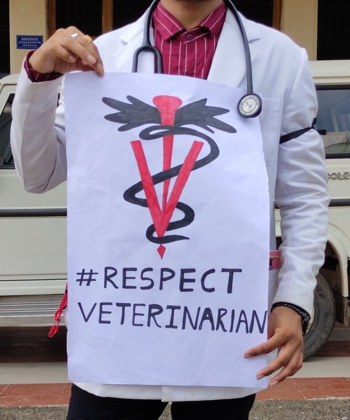 DrCPSheela07's tweet photo. राजनीति में हिस्सा न लेने का सबसे बड़ा दंड यह है कि मूर्ख व्यक्ति आप पर शासन करने लगते हैं।

#BoycottManekaGandhi
#VetDemandApologyInWritten
#WakeUpDrSanjeevBalyan
#BanPFA
@Ajayvishnoi
@PCsharma
@Archanasharma
@Ravishndtv
@ABPnews
@LambaAlka
@SanjayAzadSln https://t.co/MQ6AZFpq2Y