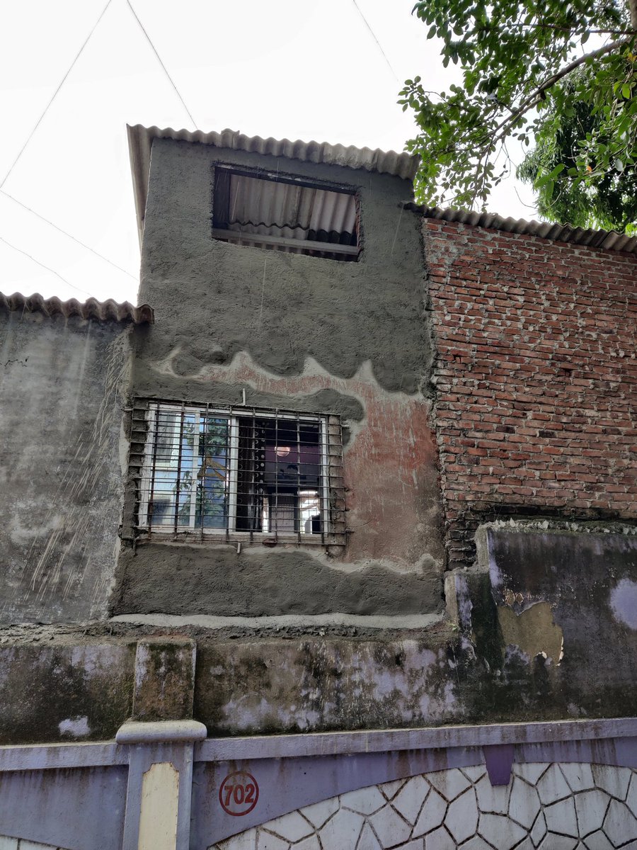 kronick17's tweet photo. @mybmc @MumbaiPolice Rampant illegal construction at marol military road come up in a days time.k east ward. Have complained to the corporator but there's no action being taken. The wall may collapse at any time causing loss of life. https://t.co/tjRm4M5CxU