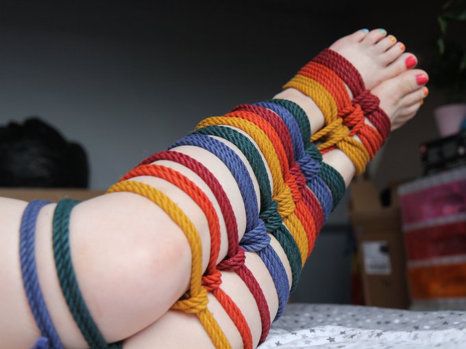 It's very important to coordinate your rope and your nail polish - especially on #PrideMonth! First pics<a href="/tag/pridemonth"class="tags"><span>#pridemonth</span></a>