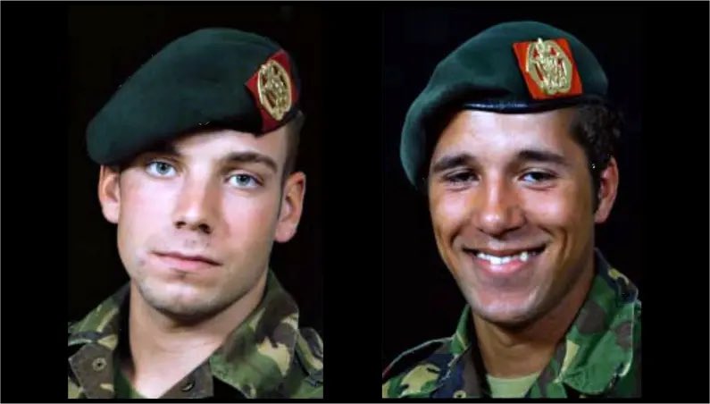MasterSprok's tweet photo. Collega's en mede-veteranen Wesley Schol en Aldert Poortema in Deh Rawod verloren door eigen vuur. Die uitzending en die dag zal ik nooit meer vergeten. #44painf #cobras #TFU5 #veteranendag2021 #veteranendag https://t.co/F29yEZMqV2