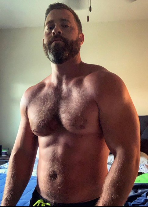?June 26, 2021? #hairsome #hairychest #hairygay #hairyfan #scruff #beardedhomo #beard #hairymen #gay
