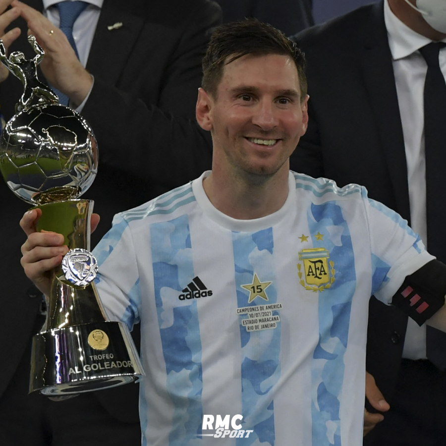 RMCsport's tweet photo. 🐐 La Copa America MONSTRUEUSE de Messi : 

🏆 Meilleur buteur (4 buts)
🏆 Meilleur passeur (5 passes décisives)
🏆 Meilleur joueur du tournoi https://t.co/5z4ij7PlhE