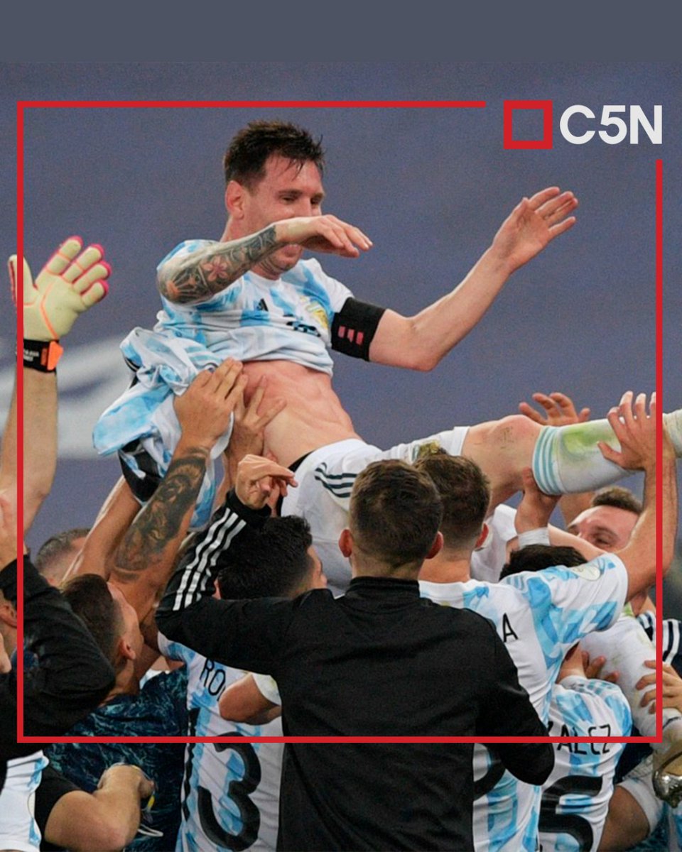 C5N's tweet photo. Alto en el cielo
Se le dio a Lío, se le dio al equipo, se le dio a Argentina. ¡Somos campeones de América!
Gracias por la garra, por la pasión, por el fútbol y por la fiesta.
Hubo Maracanazo y la alegría hoy y siempre será argentina. https://t.co/IP2ll592fX