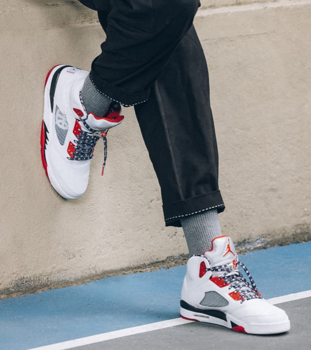 byaa в Twitter: "Air Jordan 5 Retro 54' Price:N/A Release Date: 2021-07-10 Style Code:DJ7903-106 Color:White / Red / Black =>https://t.co/Qbna0bEaC9 / Twitter