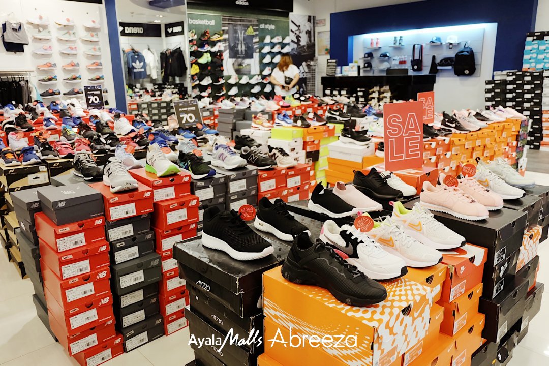 abreezatweets's tweet image. 🚨 SALE ALERT 🚨 Get up to an EXTRA 30% OFF on selected items at Planet Sports Abreeza! 👟🏃🏃‍♀️

Plus, get an EXTRA 15% OFF on your second item! (Up to maximum of 30% discount)

Catch these deals from now until July 20! #PlayStrong

📞: (082) 321-0783