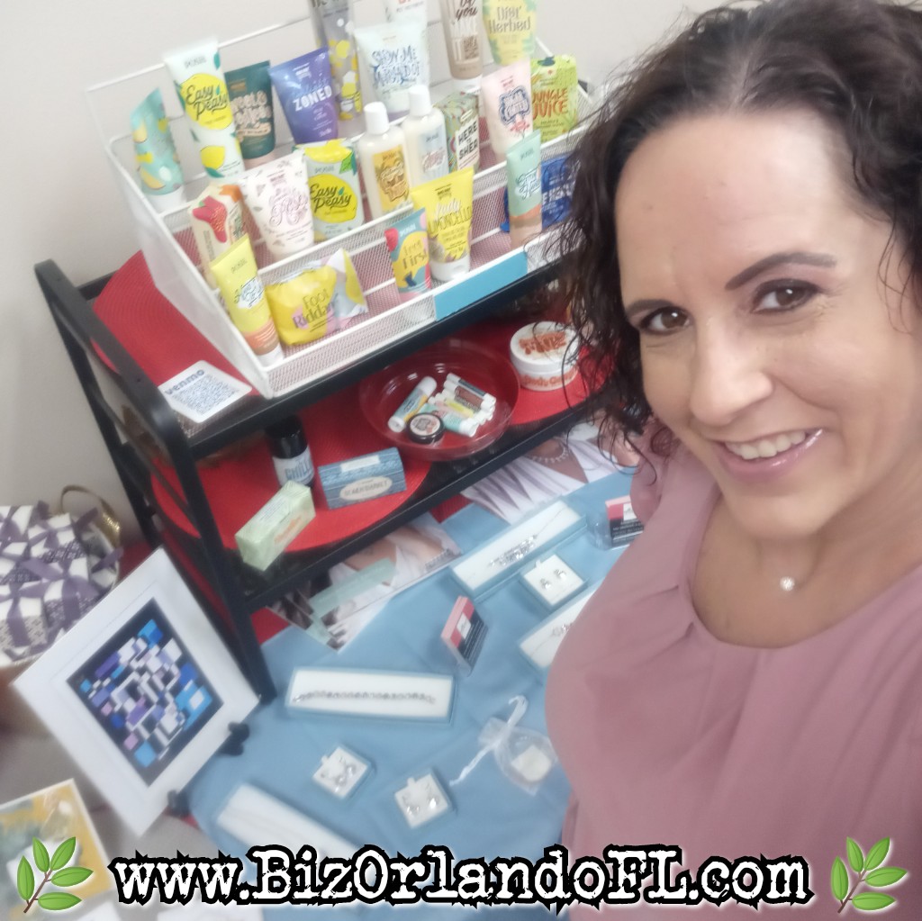 Promptings4U's tweet photo. First #StudioSaturday #video from Kathryn at https://t.co/UvrwqBo1w8 🌿

#BizOrlandoFL #OnlineShopping #TikTok #OnlineGiftShop #Local #OrlandoGiftShop #Cards #Gifts

NEW TIKTOK @BIZORLANDOFL 👇
https://t.co/IMBRjJfQSa https://t.co/zgUCJZ8wLO