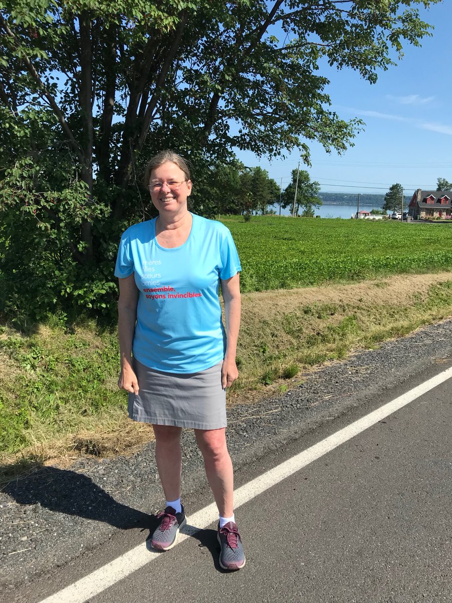 TanguayGen's tweet photo. #CoursePourLesFemmes amorcée! Je l'ai divisée en deux (aujourd'hui et demain) car je reprends l'activité après 7 semaines de récupération suite à ma fracture de clavicule. Activité importante pour soutenir la santé mentale des femmes! Allons équipe CNRC-Mtl, go, go, go! https://t.co/lZScGzI73q