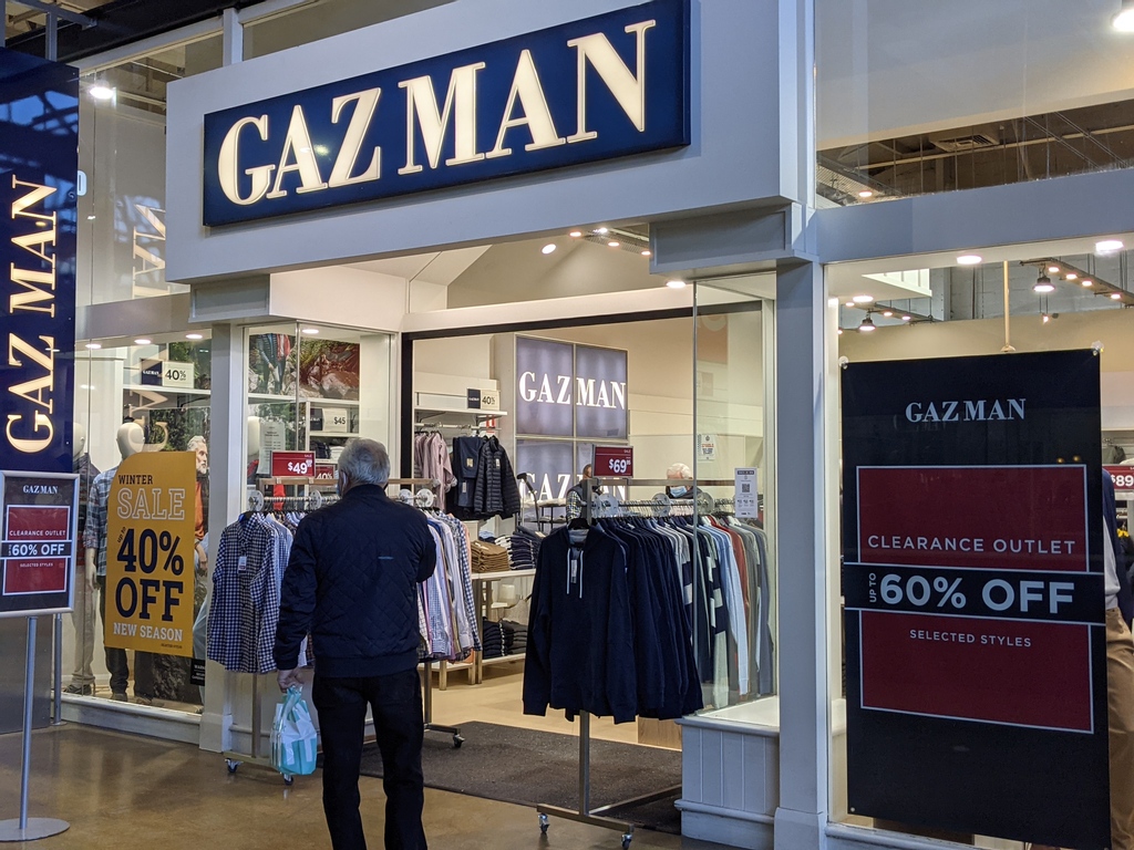 BrandSmartAU's tweet photo. What a weekend it's been so far in our Gazman store, with lots of you catching-on to the great sales currently on offer! ⁠
⁠
There's 'Up to 40% Off New Season Selected Styles' PLUS as a Clearance Outlet there's 'Up to 60% Off Selected Styles' as well! https://t.co/20YjlBj5ju