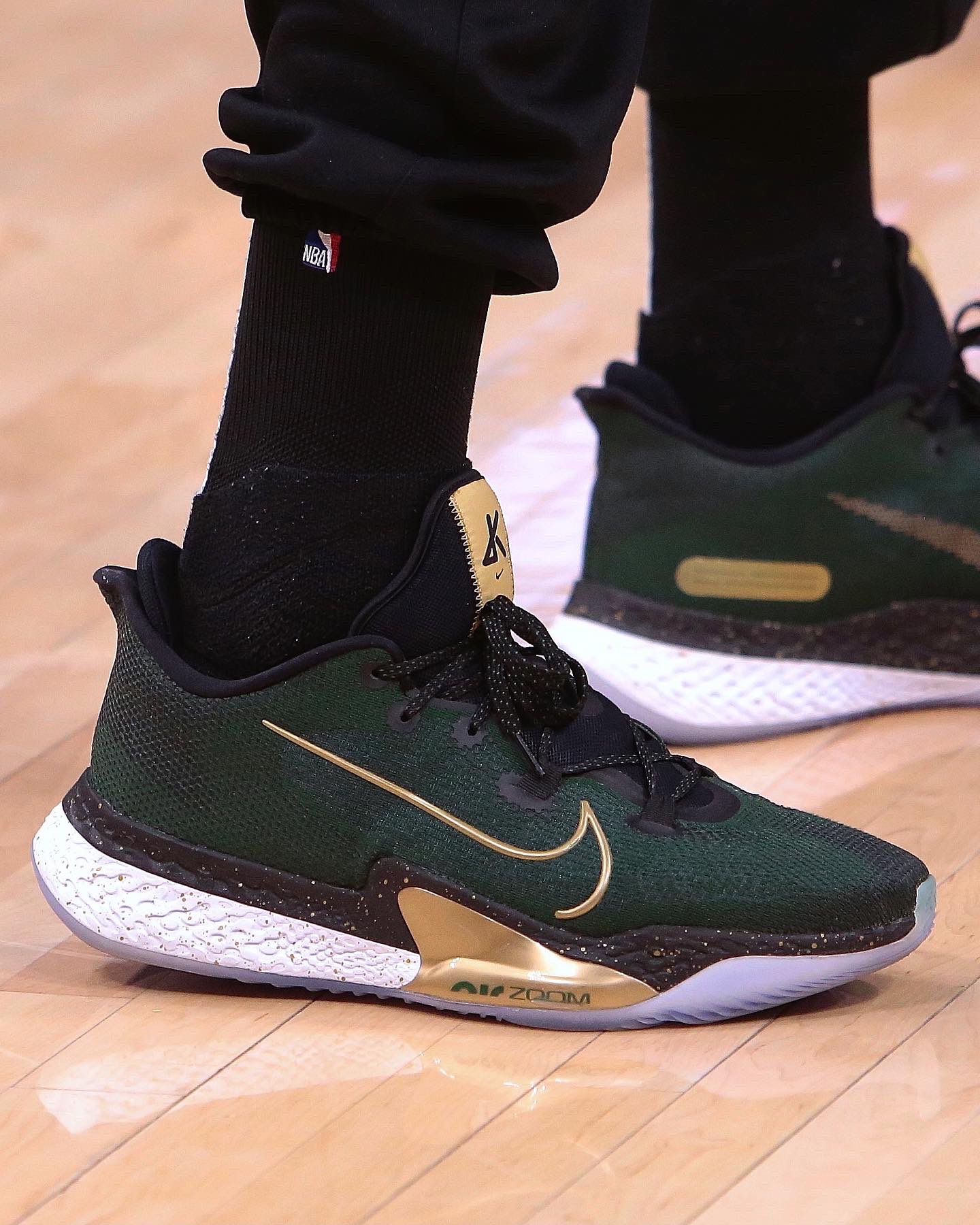 Nike react shop bb
