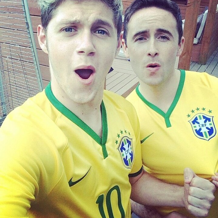 mgcscience's tweet photo. PRA CIMA MAJOOOORRRR! #letsgobrazil #goodluckmybroneymar 🇧🇷 https://t.co/GmsbwCeYMD
