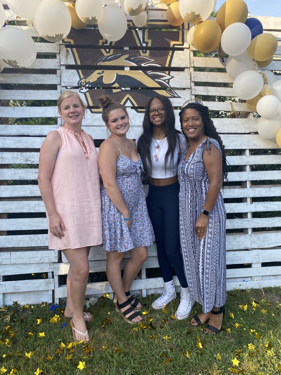 MsJacksonT3rd's tweet photo. These 2 @a2HuronHigh River Rats are headed to Western Mich University in just a few weeks along with a few @SalineHS High friends! #FriendsSincePreschool #CheerRivalsCheerFriends @WMUBroncos @A2schools @SalineSchools @A2SchoolsSuper #Classof2021 #BroncoMom #CheerMom #CheerCoach https://t.co/g6MDleIRfV