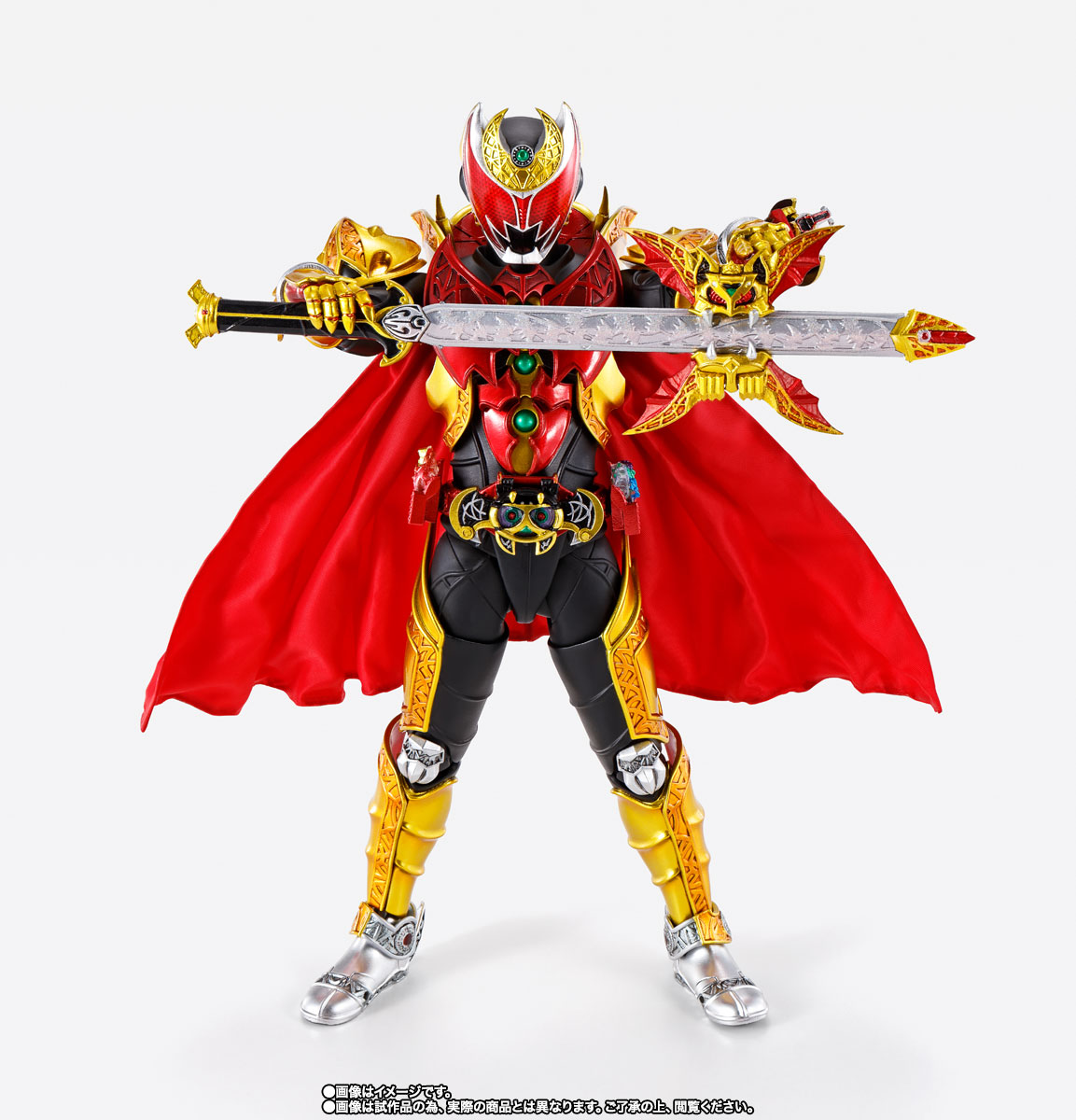仮面ライダーキバ エンペラーヘルメット 等身大 着用可能 塗装済み完成品 Amazon.co.jp: 仮面ライダーキバ ライダーヒーローシリーズKV06