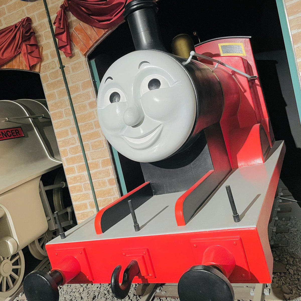 Uzivatel トーマスランド 公式 Na Twitteru ジェームス きかんしゃトーマス トーマスランド トーマスのたからさがし大冒険 Thomasland 山梨県 富士山 トーマス大好き 富士急ハイランド T Co Exlgohqrou Twitter