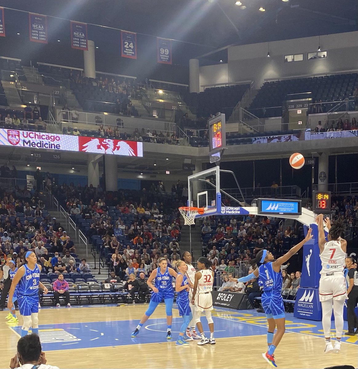 Great opportunity to see <a href="/chicagosky/">Chicago Sky</a> vs <a href="/WashMystics/">Washington Mystics</a> with our <a href="/LightningAAU/">Lightning Basketball</a> team.