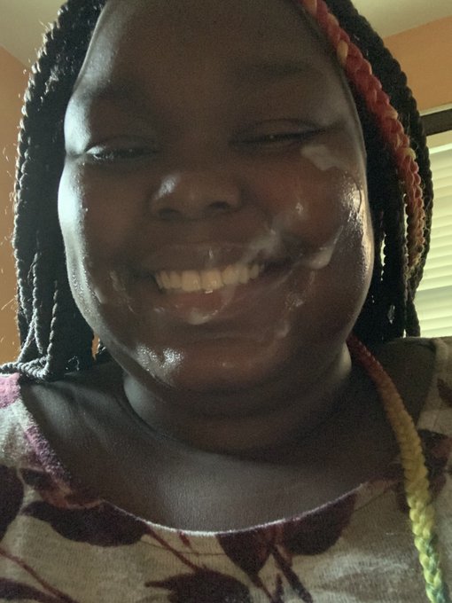 2 pic. Got to take a big load today ❤️❤️ https://t.co/WyDGXEVW7i