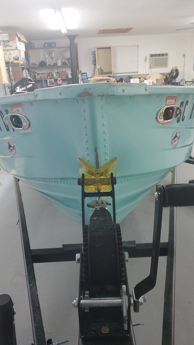 SlaunchOutdoors's tweet photo. Pour foam is done. Got the navy light holes cut and installed tentatively to they can be taken out for Tiffany to get wrapped. Next up finishing the subfloor and getting the decks ready for the hatches to come in. #jonboat #tiffany #jonboattobassboat #tinyboat https://t.co/YDM7Q0ENiN