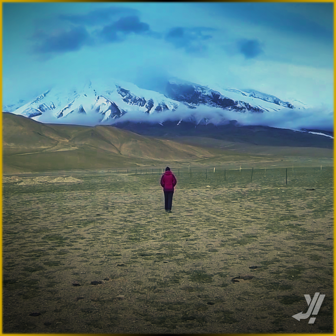 JaYoeLife's tweet photo. 7,509 Meters up, the summit of Muztagh Ata or Muztagata, is the second highest of the mountains which form the northern edge of the Tibetan Plateau. It is sometimes regarded as being part of the Kunlun Mountains. https://t.co/HySvmbK92h #jayoenation #china #muztaghata #xinjiang https://t.co/z2BIU721Gi