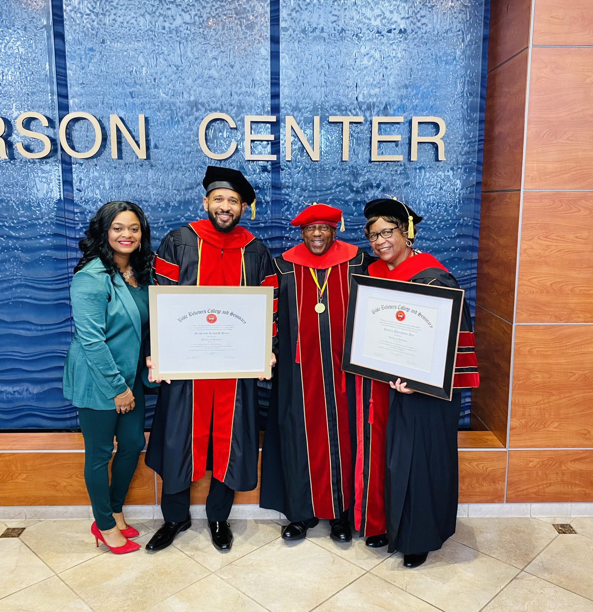 MrsAngelPrice's tweet image. Congrats Dr.Bae 🥰
Proud of you on receiving an honorary doctorate today from one of your biblical mentors Dr. Willie Dye