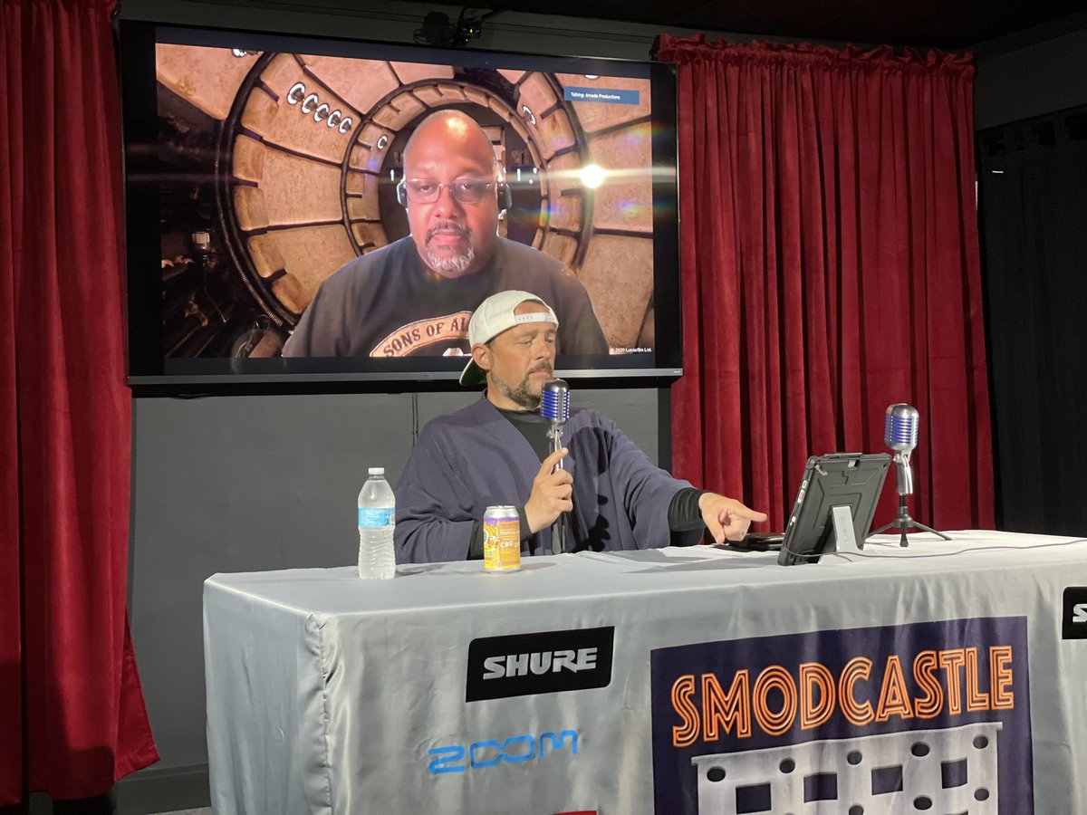 Klepcx's tweet image. Out here listening to good people talk. 🤙🏾@ThatKevinSmith x @marcbernardin #SModcastle #Fatmanbeyond