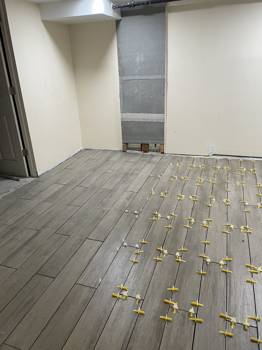 worldincremodel's tweet photo. Before and after basement project 1 stay tuned 9177769009 https://t.co/LZLAU7HnRp