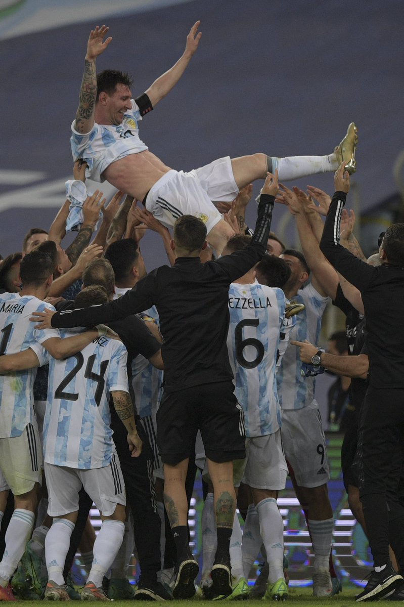 ESTA FOTO.