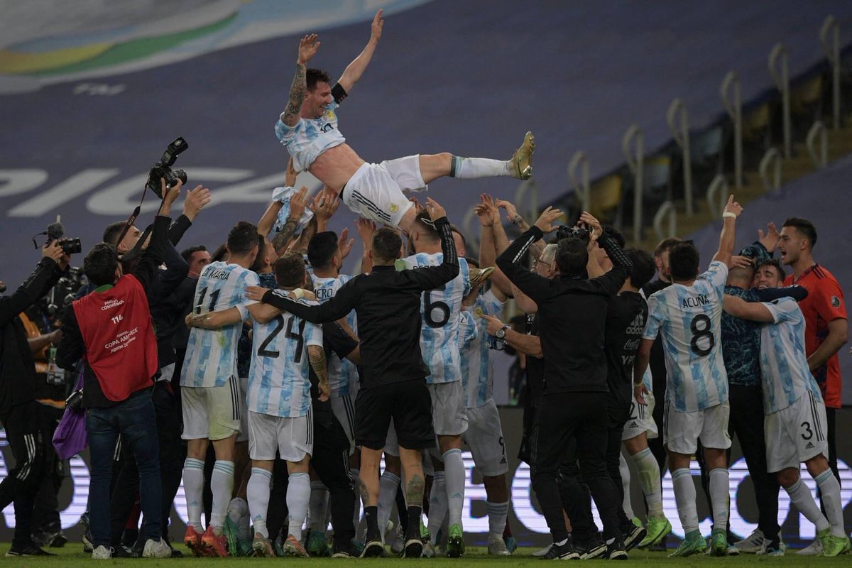 Y Finalmente Leo es feliz con Argentina🥺🤍💙