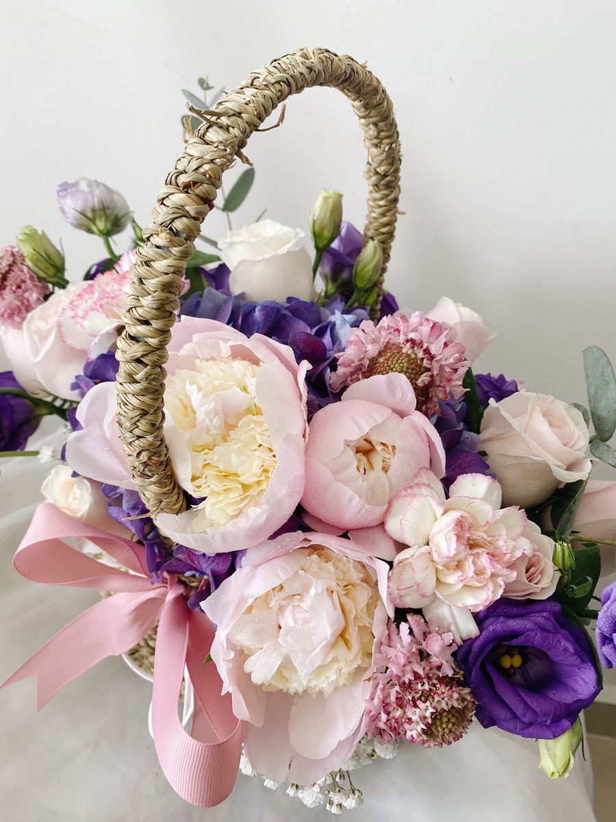 scissorsnthorns's tweet image. Pink Peonies 🌸🌸🌸
