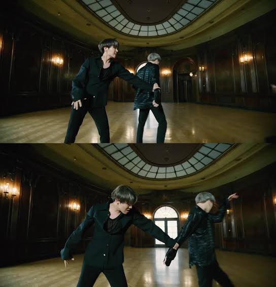 bebe_sope's tweet photo. TELL ME WHO'S BEHIND THESE https://t.co/6ajeGLVv5S