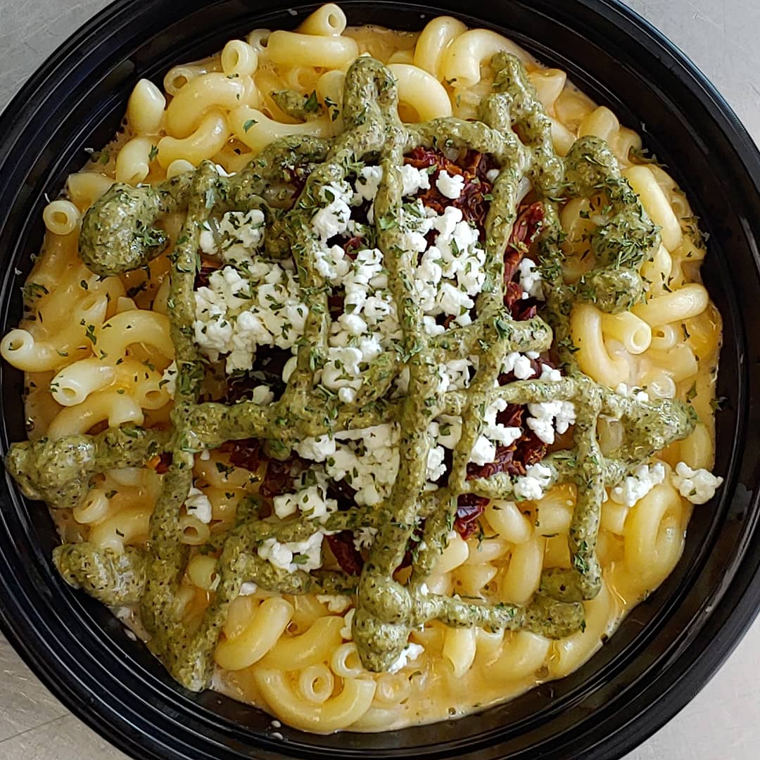 Food Truck Friday at Fox Field Park on Denview Ave 4-8. Featuring The Quebecois, The Italiano, The Greek and The Loaded. #ForestCityFoodTrucks #supportlocal #supportsmallbusinesses #foodtrucksrule #macandcheese #LondonOntario #ldnont #lndont