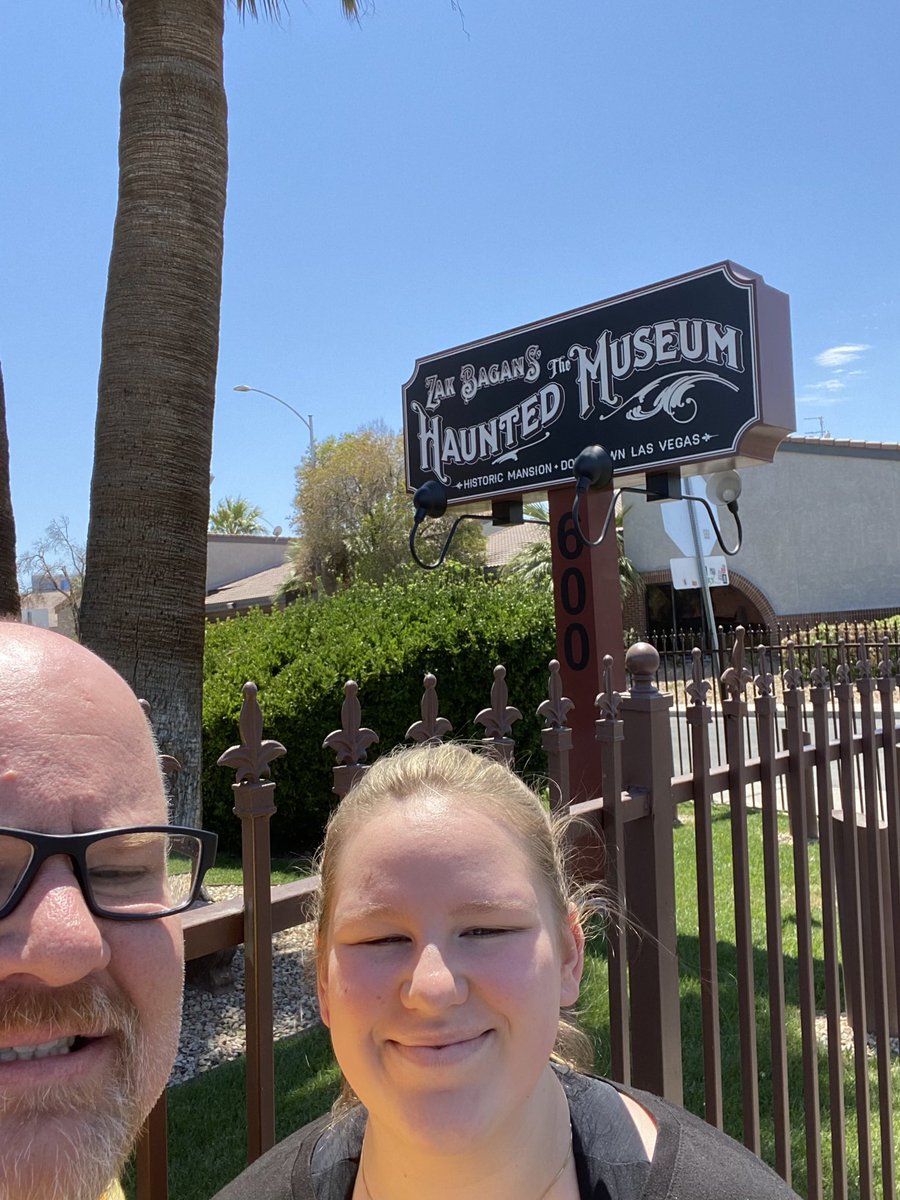 Awesome time today <a href="/hauntedmuseum/">Zak Bagans' The Haunted Museum</a>. <a href="/Zak_Bagans/">Zak Bagans 🧛🏻‍♂️</a> great collection! We will be back!👻