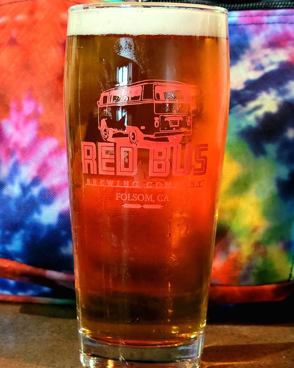 RedBusBrew's tweet photo. We found one last keg of our Hippy Bus Golden Ale! Come get some of this crisp and slightly hoppy delicious beer before it runs out...again. #hippybus #lastkeg #goldenale https://t.co/aBoWa2gqCa