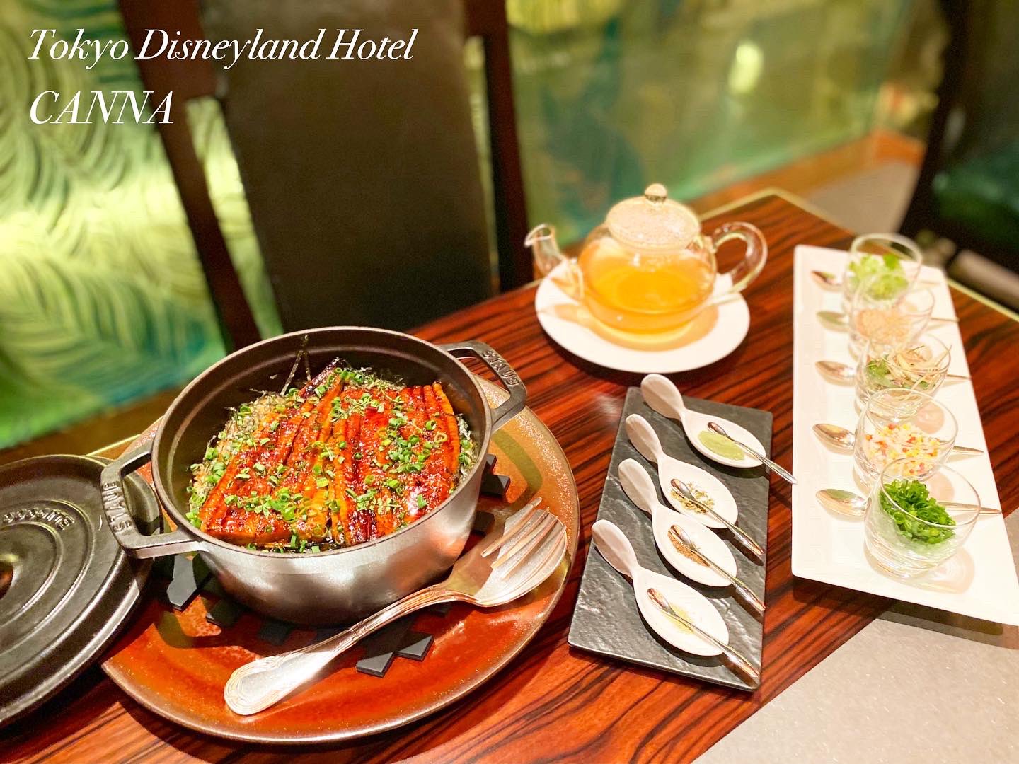 Coco Mama على تويتر カンナ 瞬間スモークしたウナギ蒲焼の炊き込みご飯 干し貝柱と鰹だしのコラーゲンスープとともに ネーミングからしてもうよだれ 笑 ほんっっっとに美味しいので皆さん食べてほしい Tdr Food 東京ディズニーランドホテル カンナ