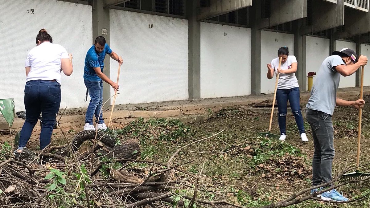 Viva la UCV tweet media