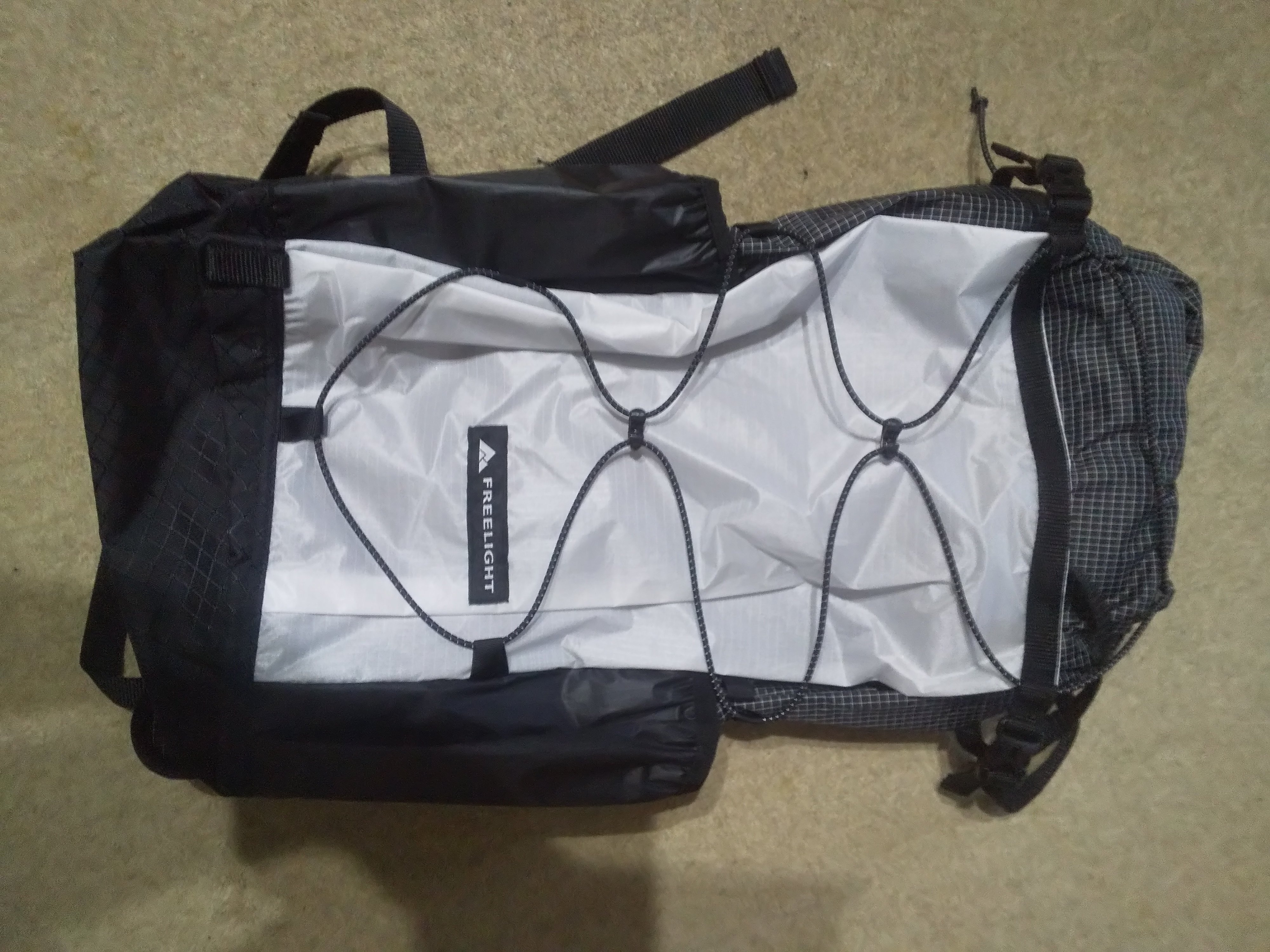 正規品直輸入】 FREELIGHT フリーライト e2c 登山用品 - www