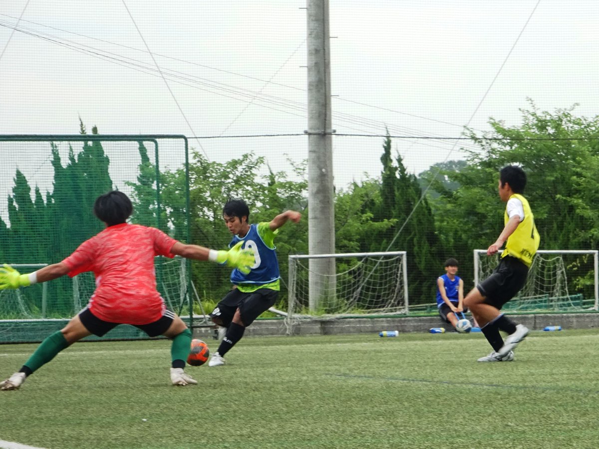 履正社 サッカーコース 明後日 7 11 日 は両チームとも公式戦 履正社fc 大阪府社会人リーグ2部b 第2節 9 30 履正社茨木グラウンド マイスターfc 履正社club 大阪スポーツ祭典 予選リーグ 12 30 舞洲ｼｬｳｴｯｾﾝg Avanture