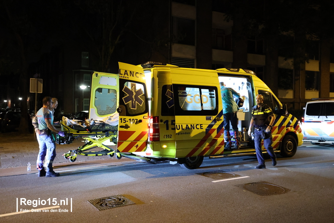 Nu online: Man gewond na val van balkon van flatwoning in #Delft