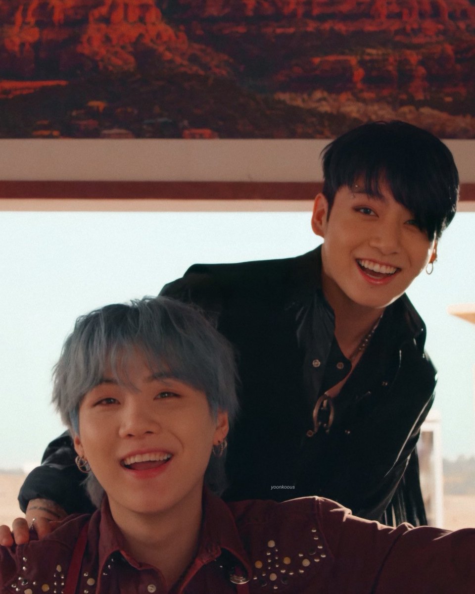 จองกุก=แสกกลางยังโดนเท แล้วปัดเป๋จะเหลืออะไร แต่หนูไม่เทพี่นะคะ💖💜
#PermissiontoDance
#방탄소년단 #JUNGKOOK