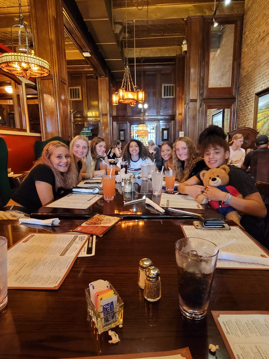 krcrph's tweet image. Finished up with a win today to finish up our last tourney in Indy for #TI2022. We've had some great basketball here and made some awesome memories, thanks Indianapolis! #BeginningofTheEnd