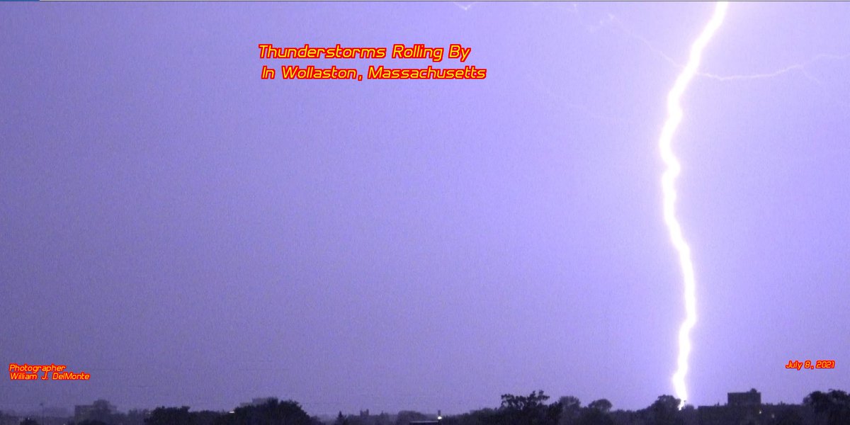 JazzzyBill's tweet photo. Thunderstorms early this morning @WxManAJB traveling through the south shore in #QuincyMa https://t.co/sfp8m49Wh5