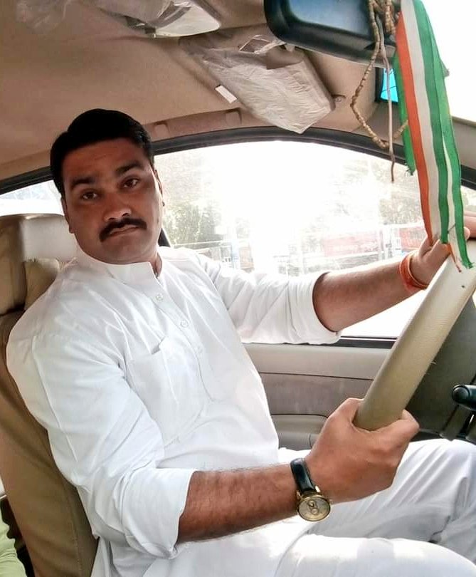 veerbahaduradv's tweet photo. परिवर्तन में कोई बुराई नहीं...
यदि वह सहीं दिशा में हो...
I'm
@veerbahaduradv #Dhakray #Agra https://t.co/tvL1v61eyP