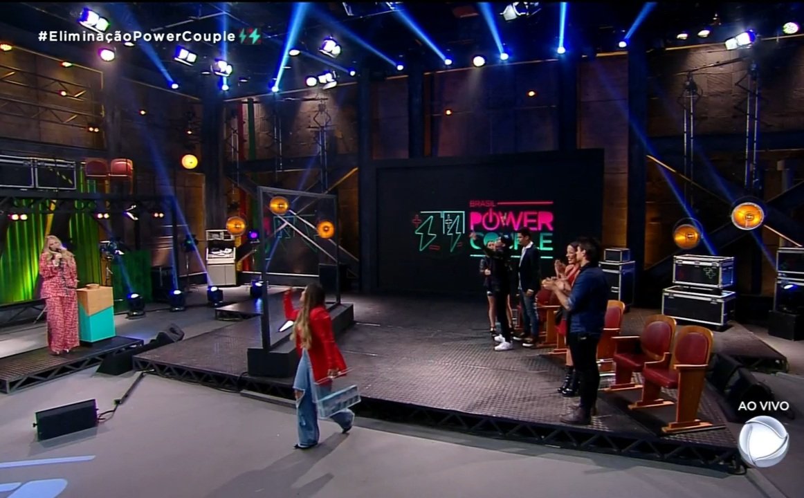 Emillyy29559227's tweet photo. Mari e Mateus campeões desse reality #EliminaçãoPowerCouple https://t.co/yj8VgXNpDd