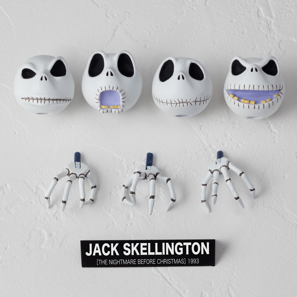 【ナイトメアビフォアクリスマス】ジャック・スケリントン蓄光塗装フィギュア　海洋堂 Amazon | レガシーOFリボルテック JACK SKELLINGTON 蓄光塗装ver