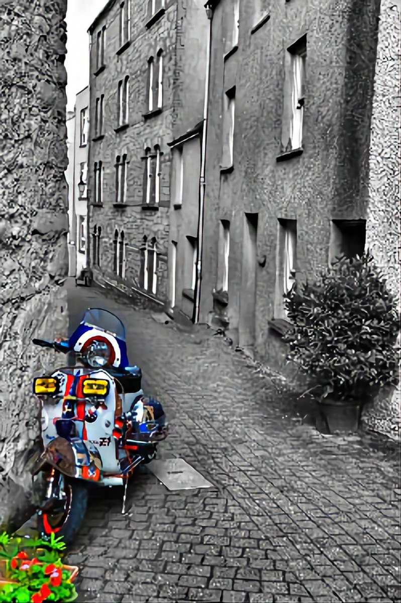 #spotcolour #scooter in #tenby lane #mobilephotography #colour #blackandwhitephotography #blackandwhite