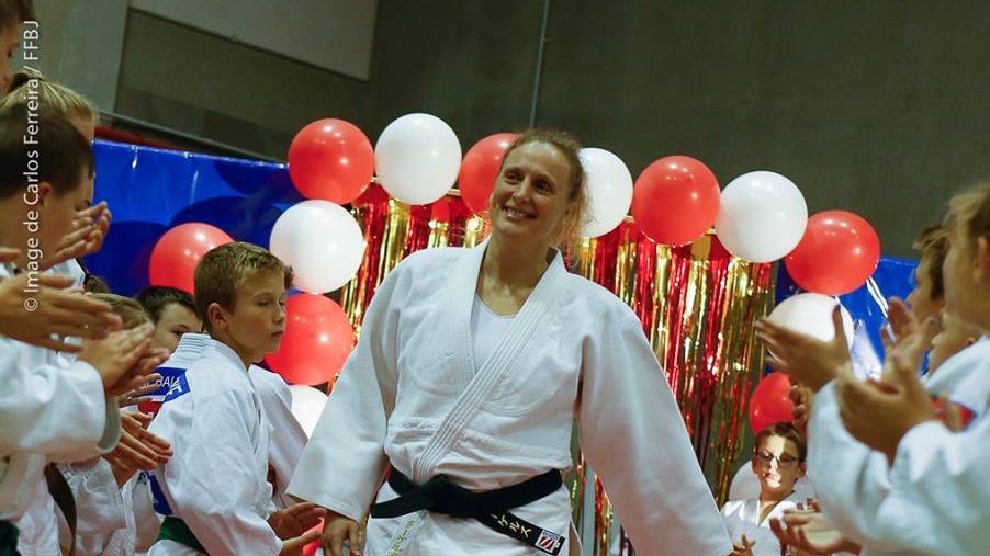 Voormalig topjudoka en bronzen Olympiër Heidi Rakels kandidaat-voorzitter BOIC! <a href="/SportVlaanderen/">Sport Vlaanderen</a> <a href="/teambelgium/">Team Belgium</a> @vlaamsesportfed <a href="/hlnsport/">HLN Sport</a> <a href="/gvasport/">GVA Sport</a> <a href="/hbvl/">HBvL</a> 
judovlaanderen.be/algemeen/voorm…