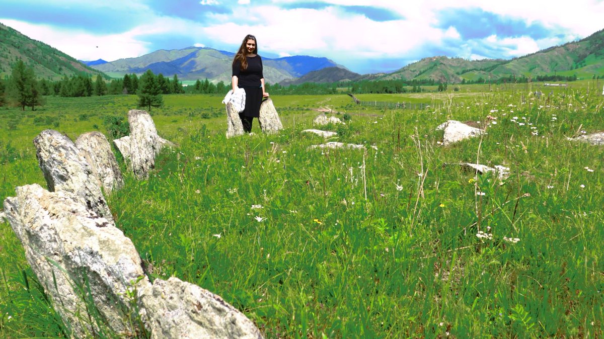 Tom Higham (@tommyhigham) on Twitter photo Sad not to be in the beautiful Altai this year for the second year in a row ☹️☹️☹️. Among the amazing kurgans here on a fieldtrip 7 years ago with <a href="/IAET_SBRAS__NAP/">Siberian Archaeology</a> #FieldworkFriday Sad not to be in the beautiful Altai this year for the second year in a row ☹️☹️☹️. Among the amazing kurgans here on a fieldtrip 7 years ago with <a href="/IAET_SBRAS__NAP/">Siberian Archaeology</a> #FieldworkFriday