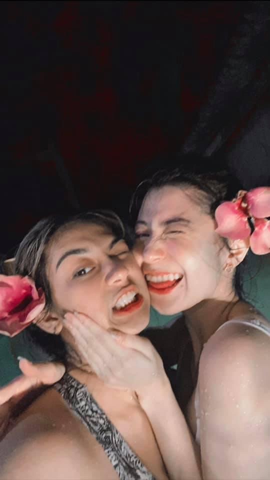 Cimbree1's tweet photo. Friendship goals 🥰👯‍♀️ #DoNab 

Happy birthday, @DJBDonna 🎉 https://t.co/pgxEwPkr8d