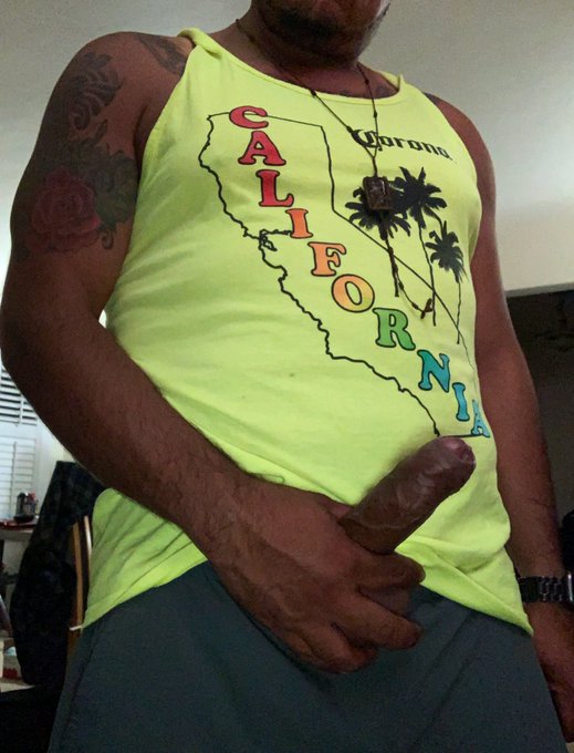 Who gonna come help me with this https://t.co/pQJiDl8YQg