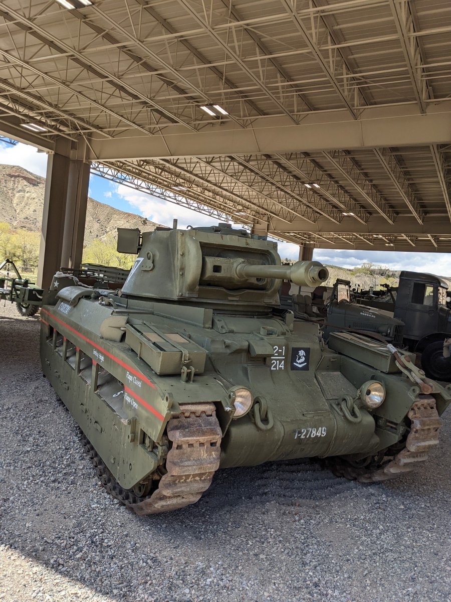 MartinKoenigsb2's tweet photo. More @nmmv_wy (IG) pics... British/Imperial Matilda II Flamethrower Tank, in jungle scheme for late war Aussie Campaigns in the Pacific Islands... #20thCenturyHistory #MilitaryHistory #WorldWarIIHistory #SWWHistory #WargameResearch #BritishTanks #InfantrySupport #Slow #Aussies https://t.co/gFhkWylQka